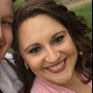 Meet your Posher, Loni